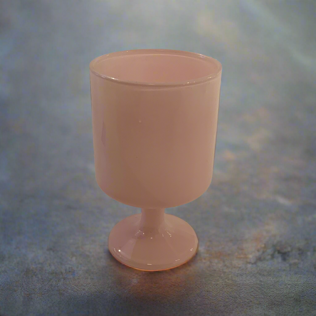 Glass goblet
