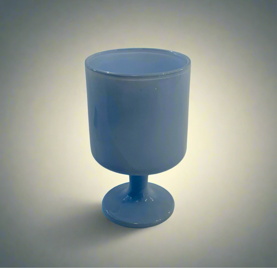 Glass goblet