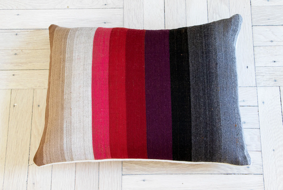 La Paz Pillow