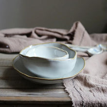  Scalloped Soup Plate