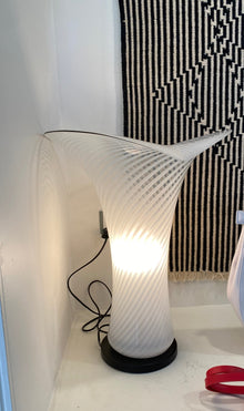 Vintage Dreamy Vortex Murano Table Lamp